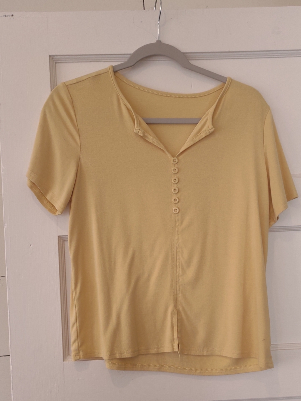 Women’s Pale Yellow Short Sleeve Button Detail Top